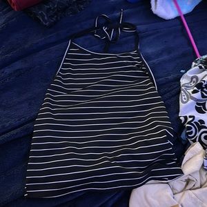 cute little no back with tied neck crop